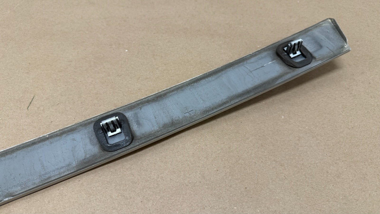 2009-2013 CHEVROLET CHEVY IMPALA LIMITED Rear Deck Trim Molding Trunk SILVER