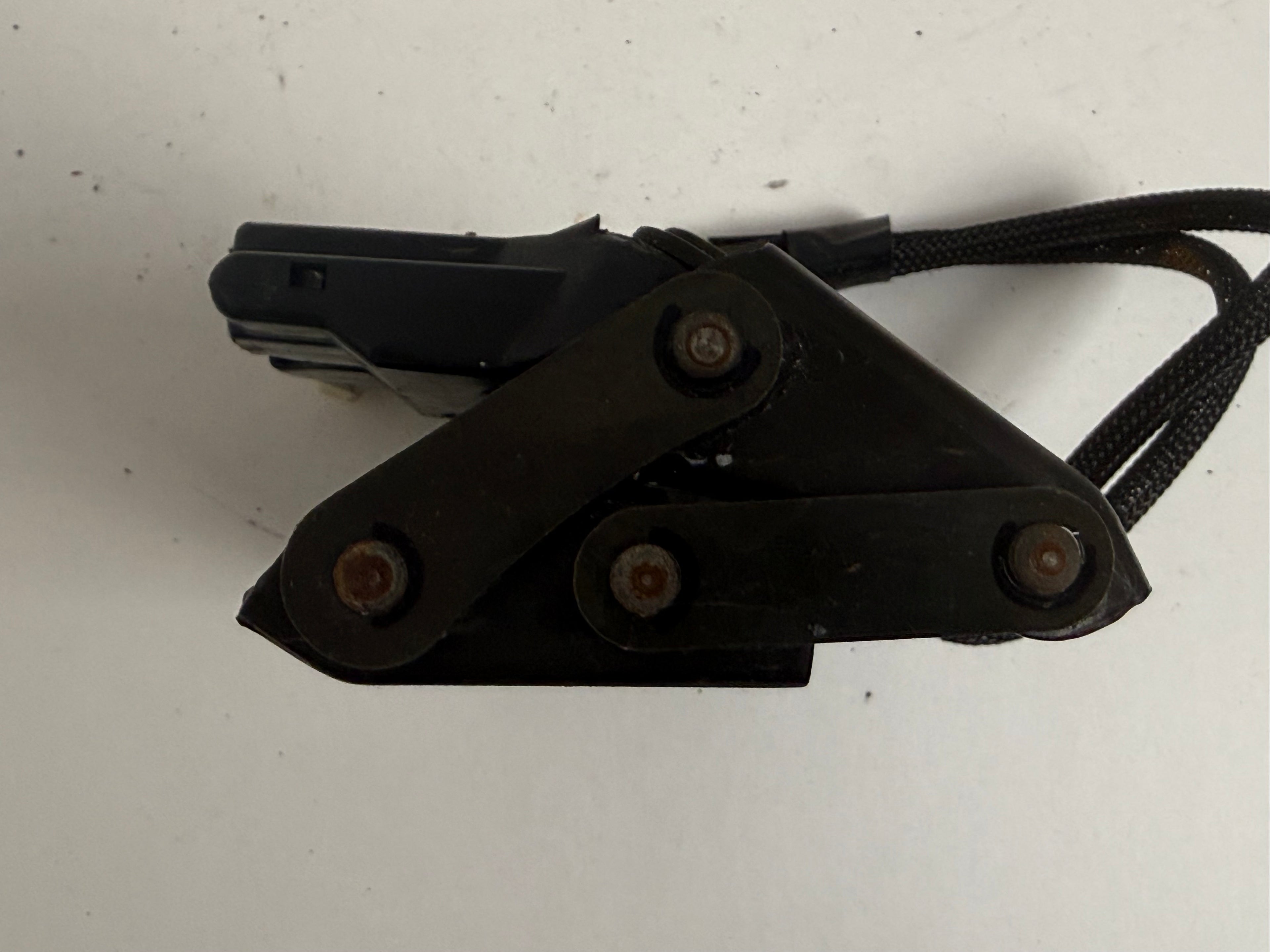 2002-2010 LEXUS SC430 Rear Trunk Lid Luggage Latch Lock Actuator Assembly OEM