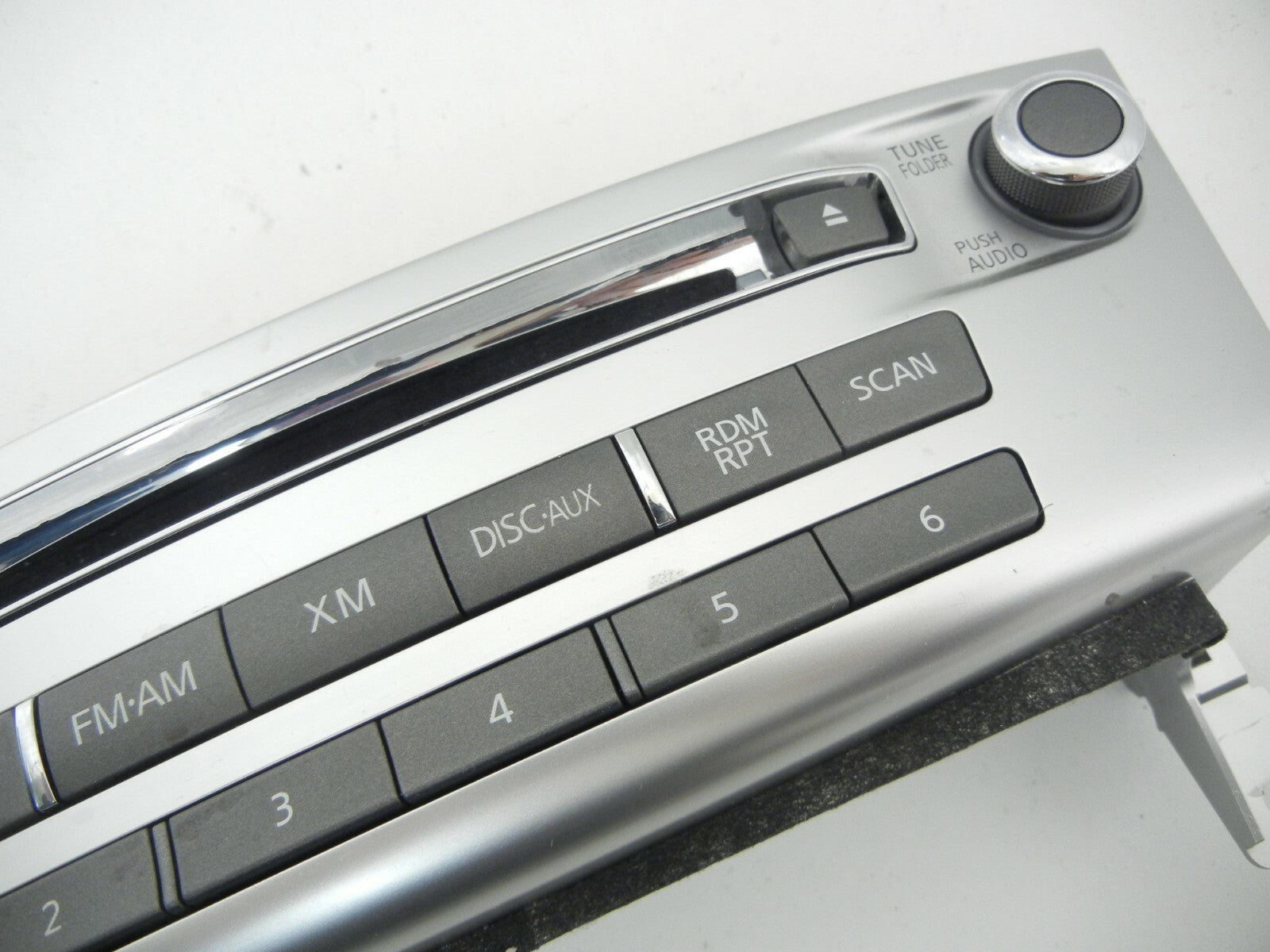 INFINITI M37 Dash Radio CD Control Panel Faceplate 253911ma0a 2011 2012 2013