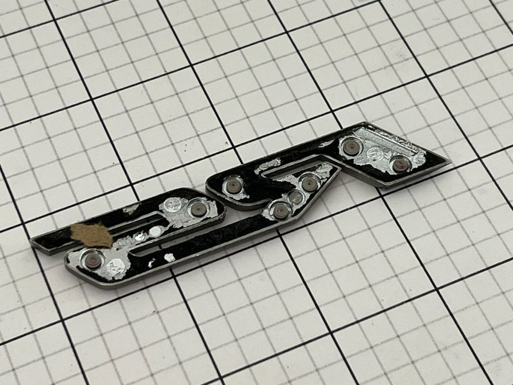 CHEVROLET RS 2016 - 2020 Rear Trunk Side Door Emblem Logo