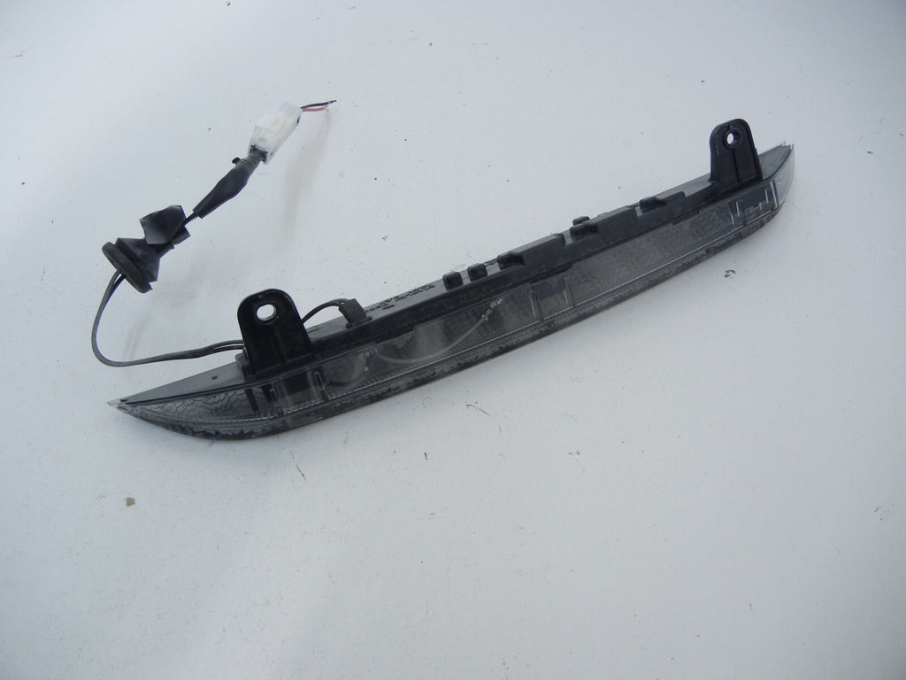 MITSUBISHI Outlander Rear Tail Third Brake Light Hi Mount 2007