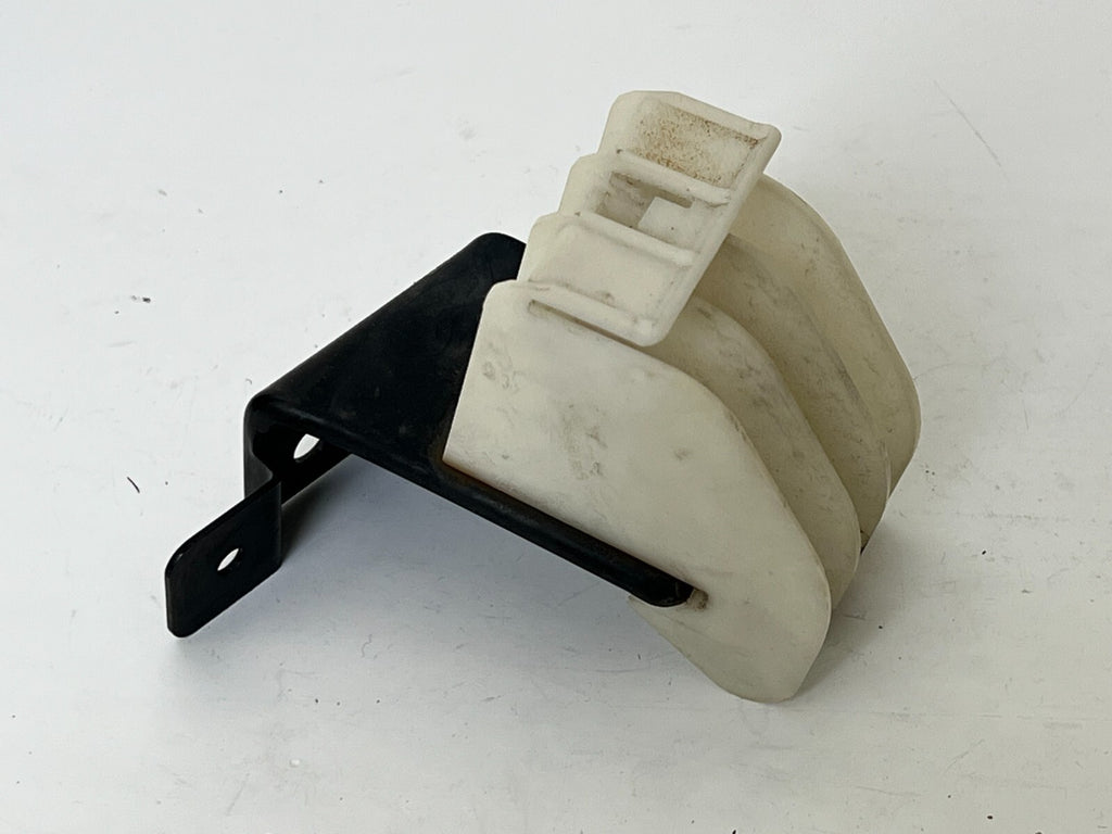INFINITI M35 M45 Left Lower Support Headlight Bracket