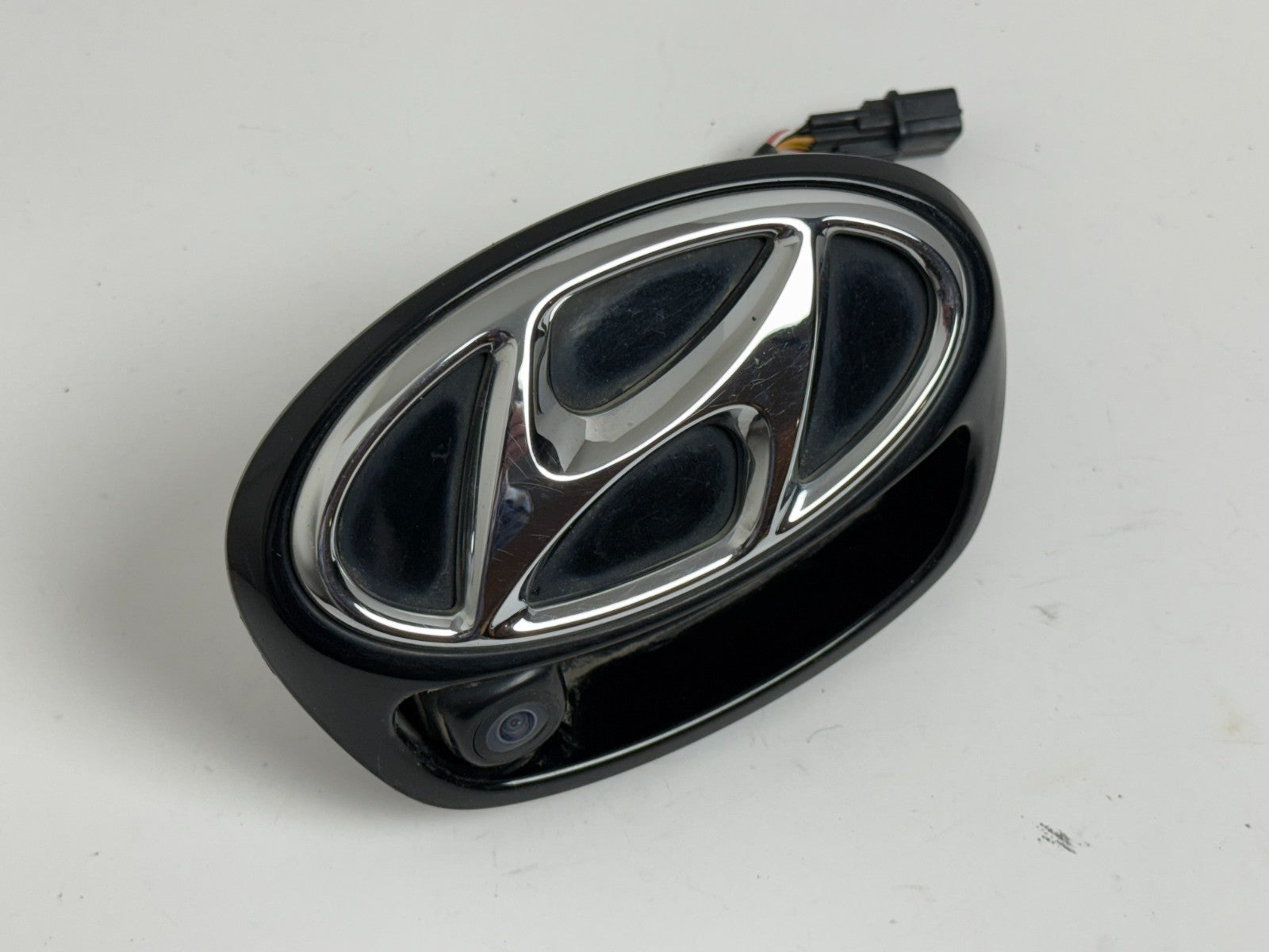 HYUNDAI Ioniq 2020 - 22 Rear Liftgate Handle Emblem Camera 87371-g2500 Black