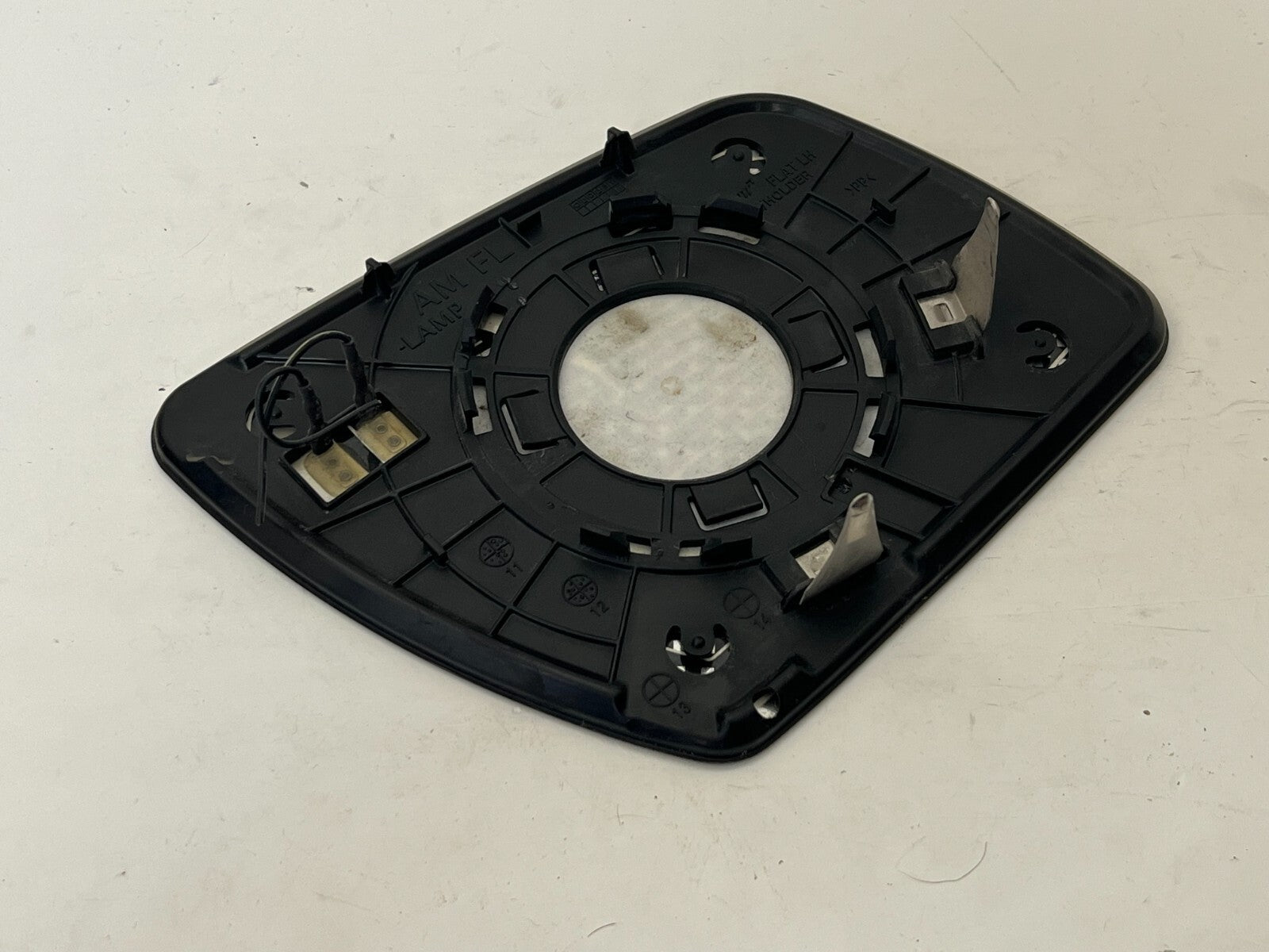 KIA Soul 2010 - 2013 Left Door Driver Side Heated Mirror Glass LH