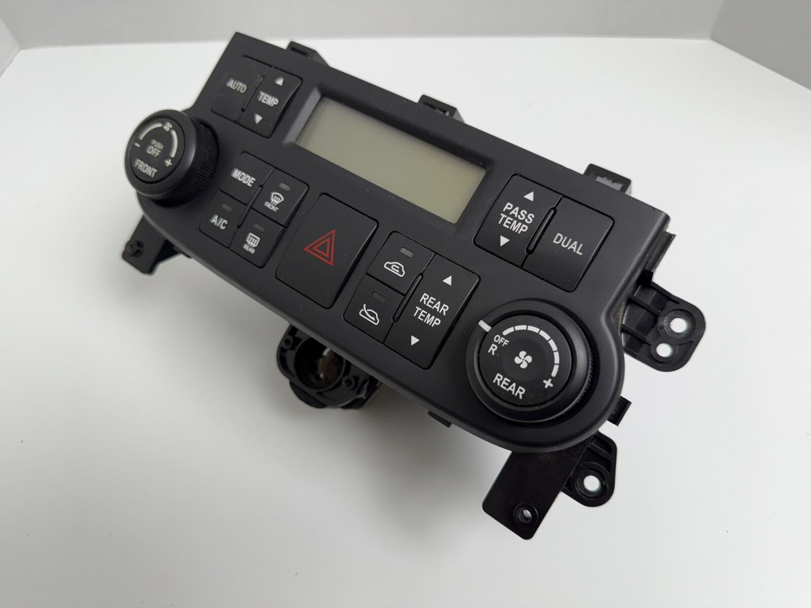 KIA Sedona 2006 -2012 Entourage 2007-2010 Auto Heater A/c Control 972504d203