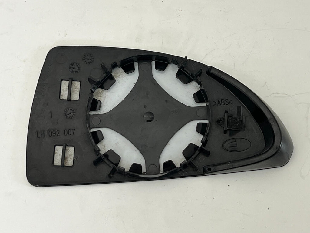 CHEVROLET Impala 06 - 12 Driver Door Left Side Non Heated Mirror Glass LH GM