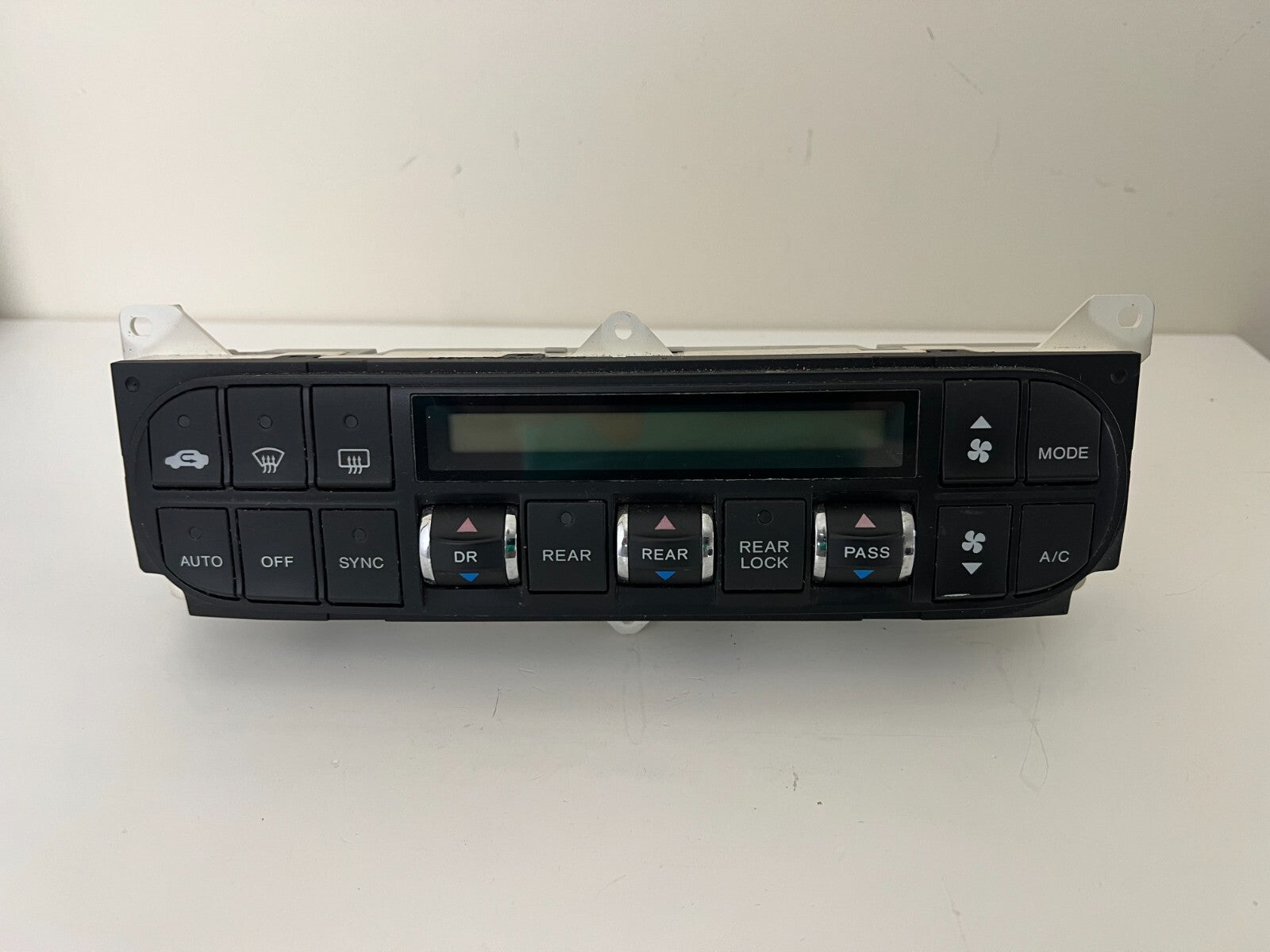 HONDA Odyssey Dash Center A/c Climate Control Unit 79600-shj-a410 2005 - 2010