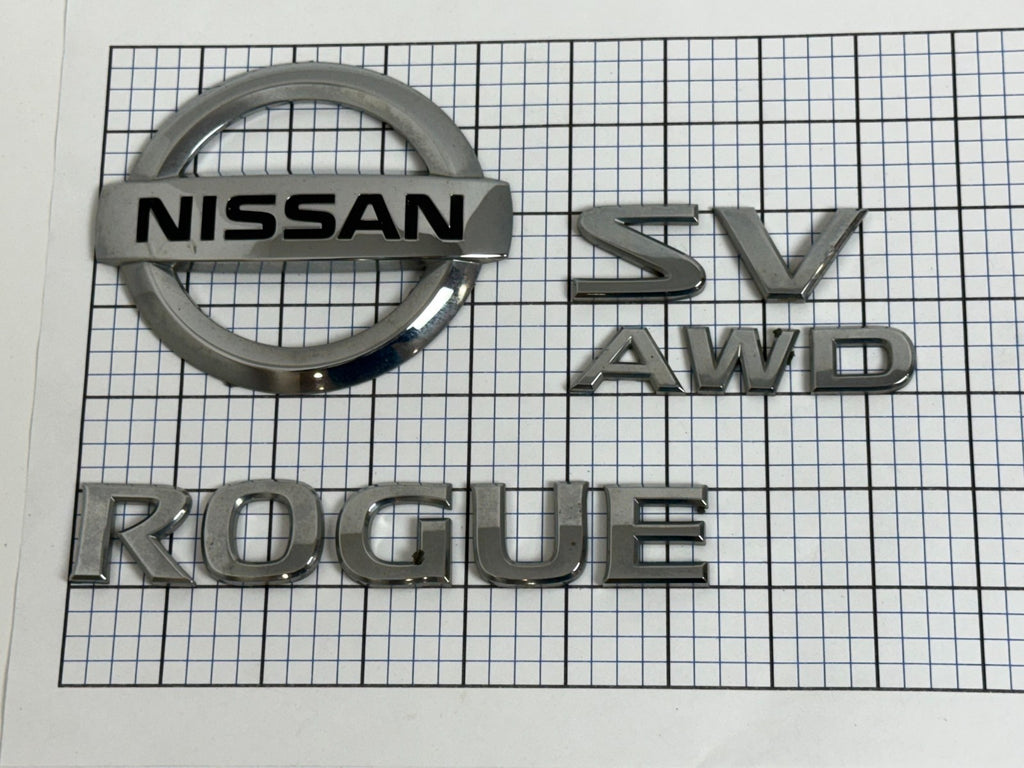 NISSAN Rogue SV AWD 2014-2019 Trunk Liftgate Emblem Set