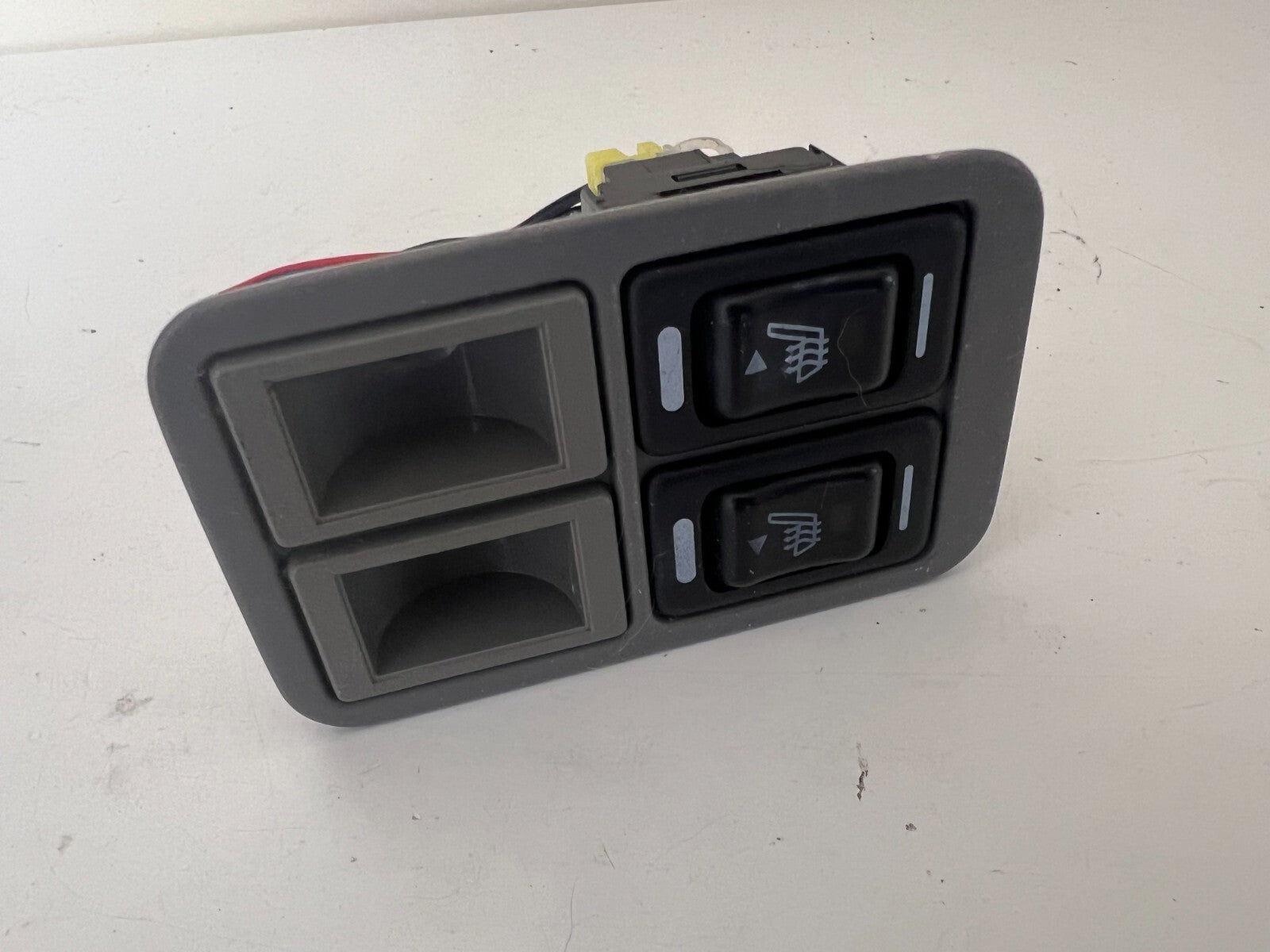 SUBARU Forester 1998 - 2003 Heated Seat Switch Driver Passenger Gray Trim