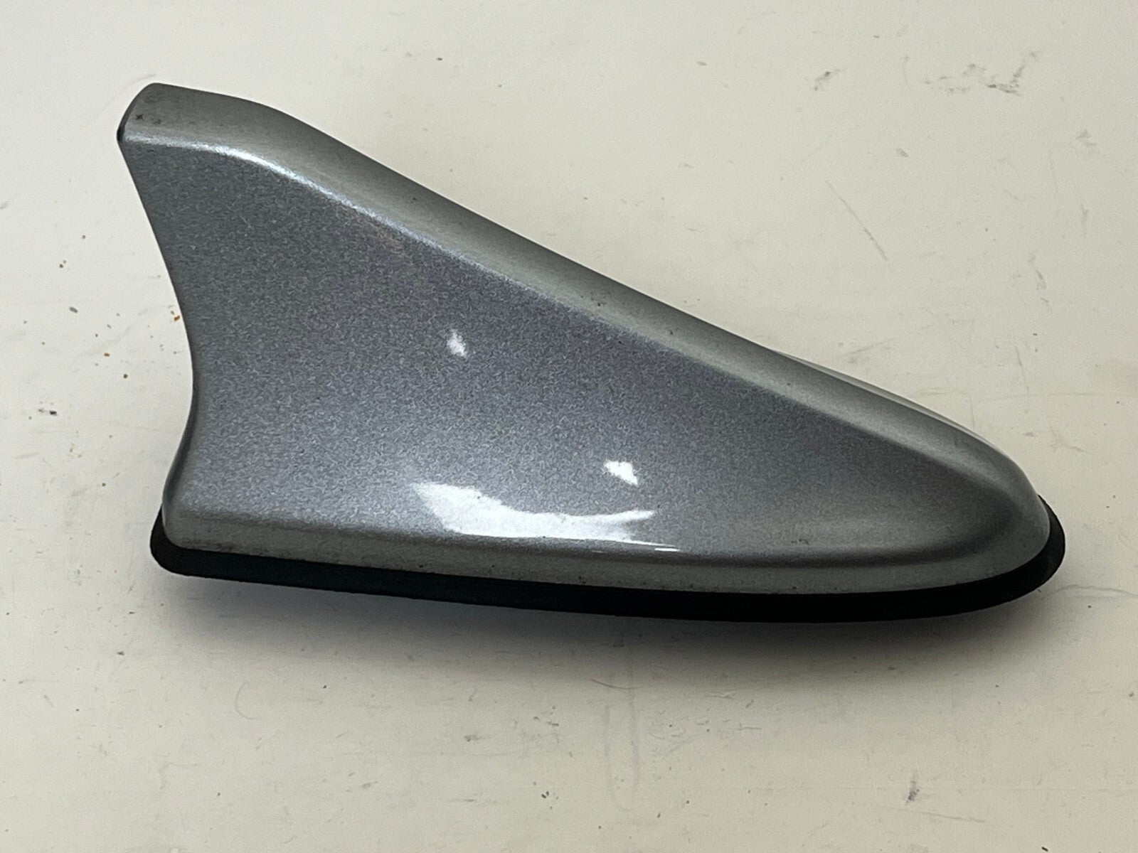KIA Optima 2018 Roof Antenna Shark Fin 96210-a8500c3s Silver