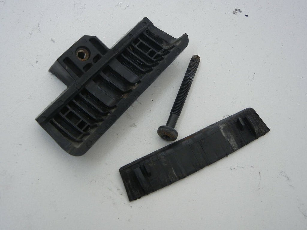 SUBARU Forester 03-08 Roof Rack Rails Cross Bar Mount Bracket Clamp Bolt Right