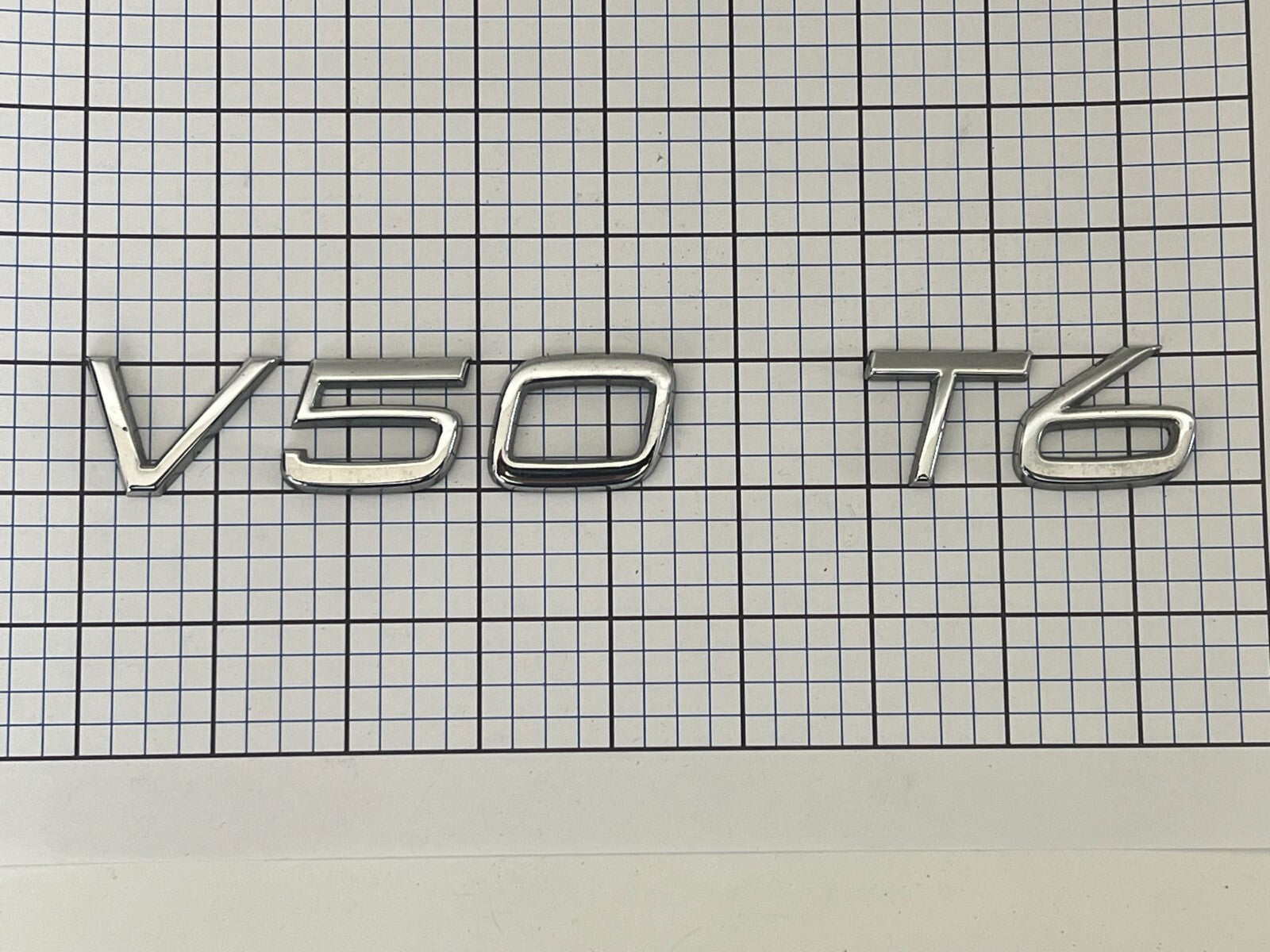 VOLVO V50 T6 Emblem Badge