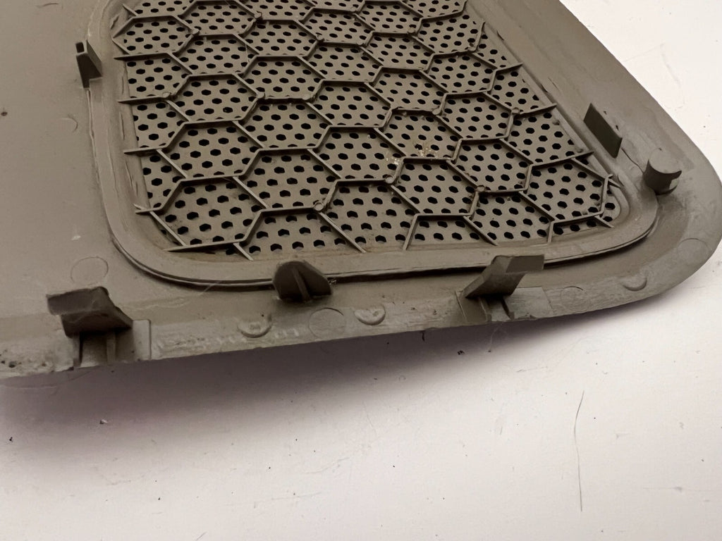 VOLVO Xc70 V70 V70r Right Left Pair Rear Speaker Grill Cover Taupe
