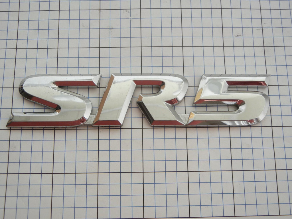 TOYOTA Sequoia Iforce V8 4WD SIDE " Sr5" Emblem LEFT Or Right