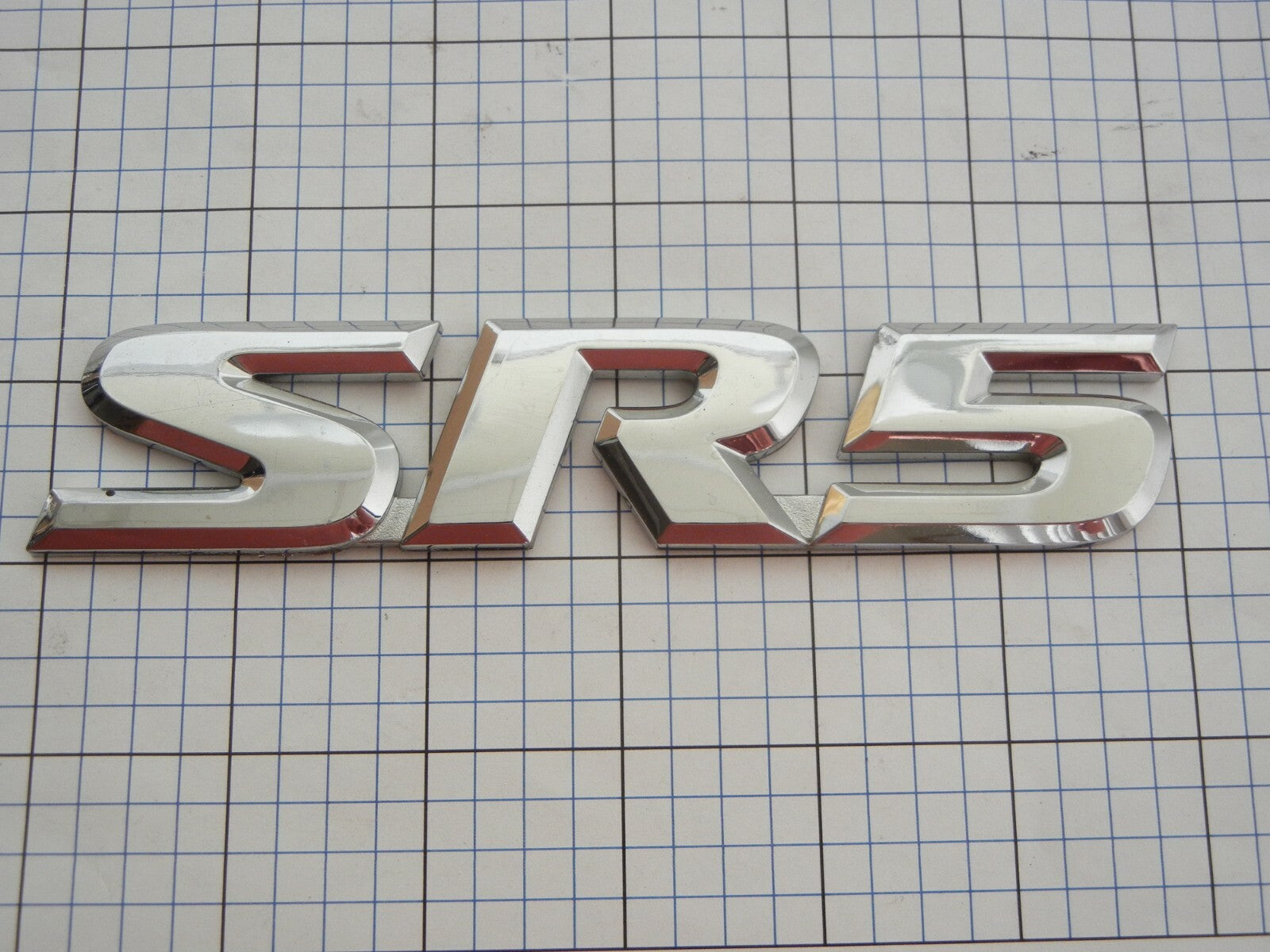 TOYOTA Sequoia Iforce V8 4WD SIDE " Sr5" Emblem LEFT Or Right