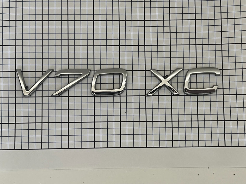 VOLVO V70xc Emblem Badge