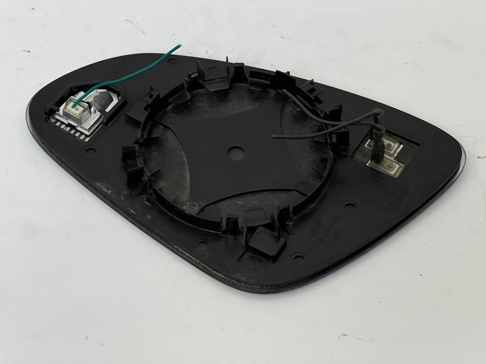 BUICK Verano 2014 Right Door Passenger Side Heated Mirror Glass Blind Spot LED