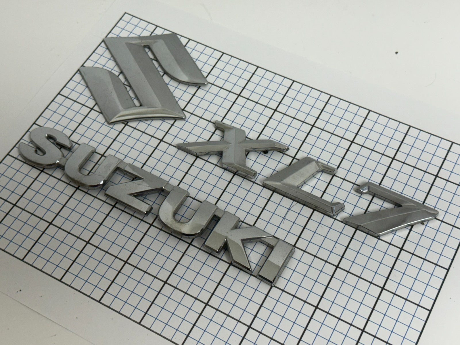 SUZUKI Xl7 Rear Trunk Emblem Badge Logo Full Set