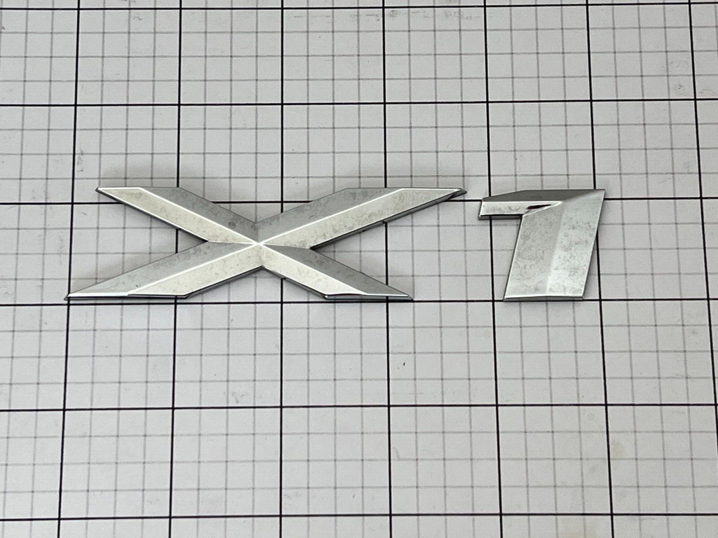 BMW X1 Trunk Emblem Bage Logo Letters Used