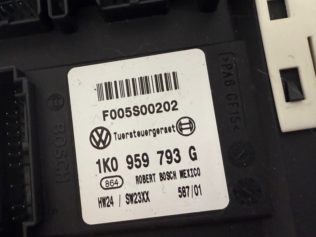 VOLKSWAGEN VW Jetta Mk5 2005 Front Left Driver Door Power Window Regulator Motor