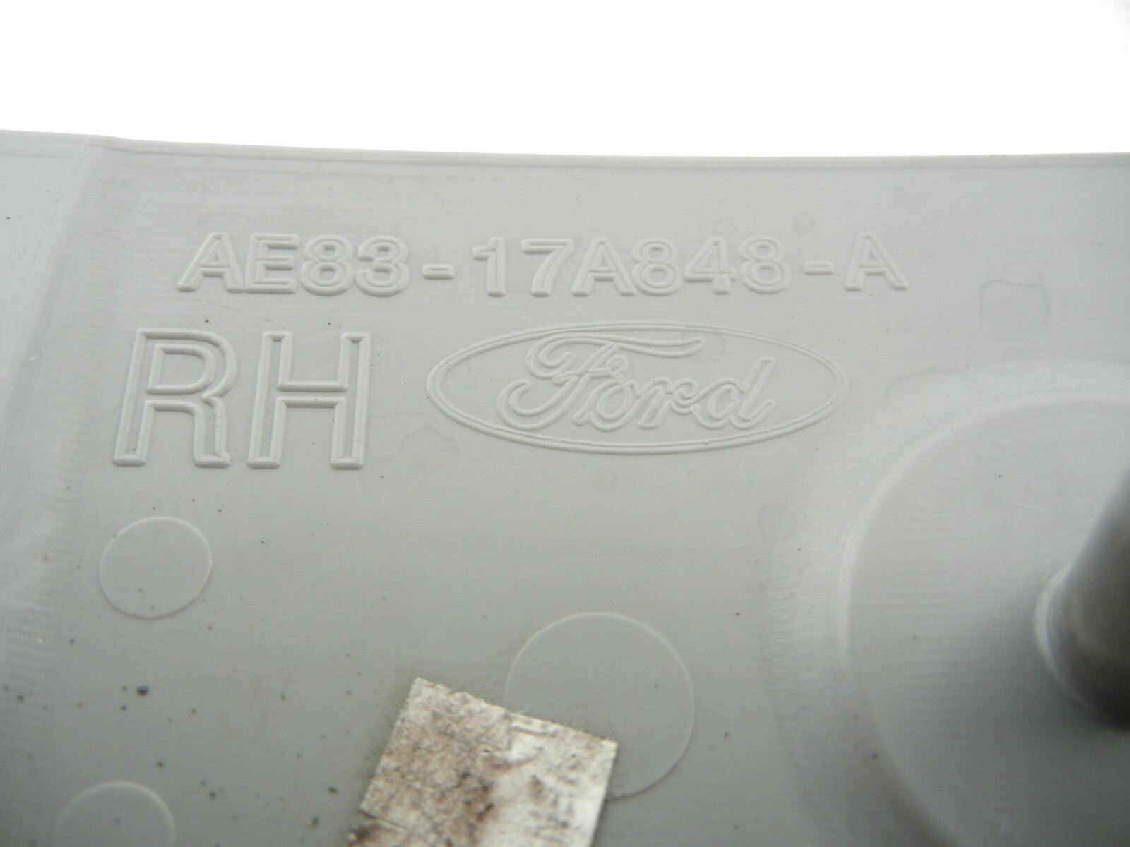 FORD Fiesta Hatchback Rear Right Side Bumper Reflector Ae83-17a848 RH