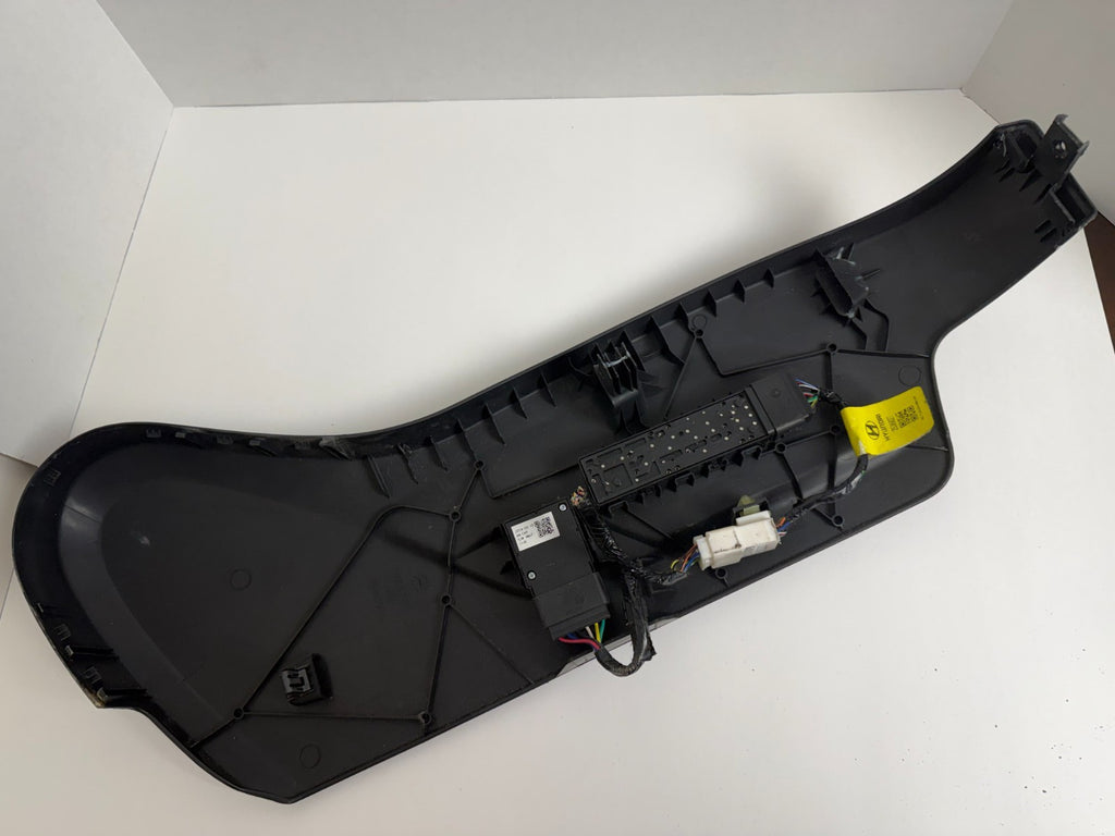 HYUNDAI Santa FE Sport 2013 - 2018 Driver Side Power Seat Switch Control Trim
