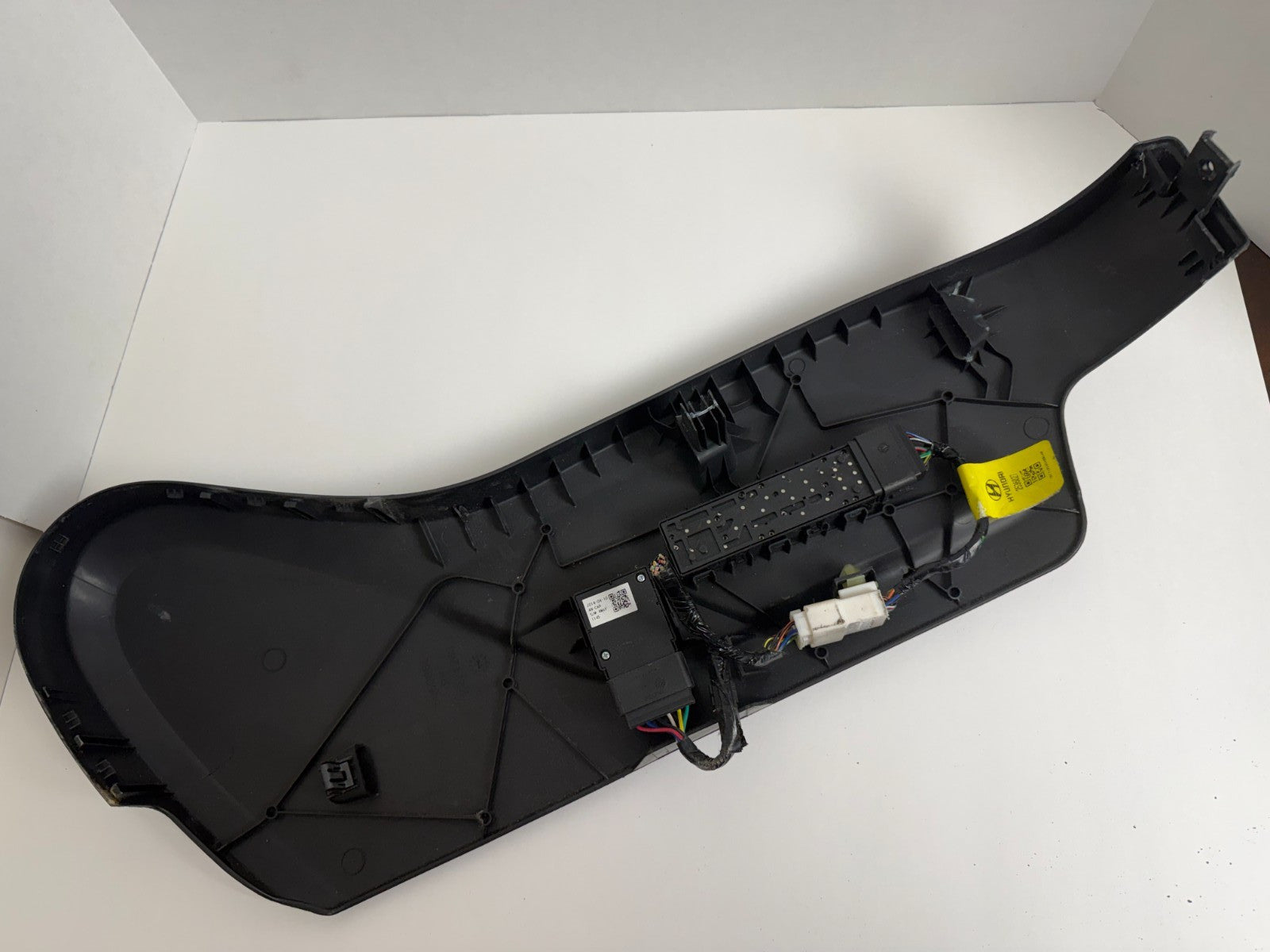 HYUNDAI Santa FE Sport 2013 - 2018 Driver Side Power Seat Switch Control Trim