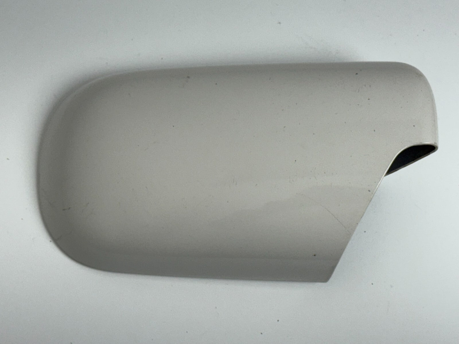 BMW E38 1995 - 2001 Right Mirror CAP Cover 740il 740i 750il White