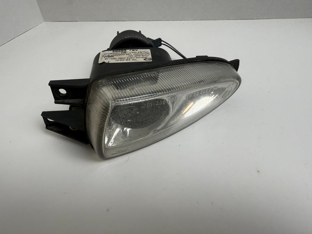 JAGUAR S-type 2001 Front LEFT Driver Bumper Fog Light Lamp
