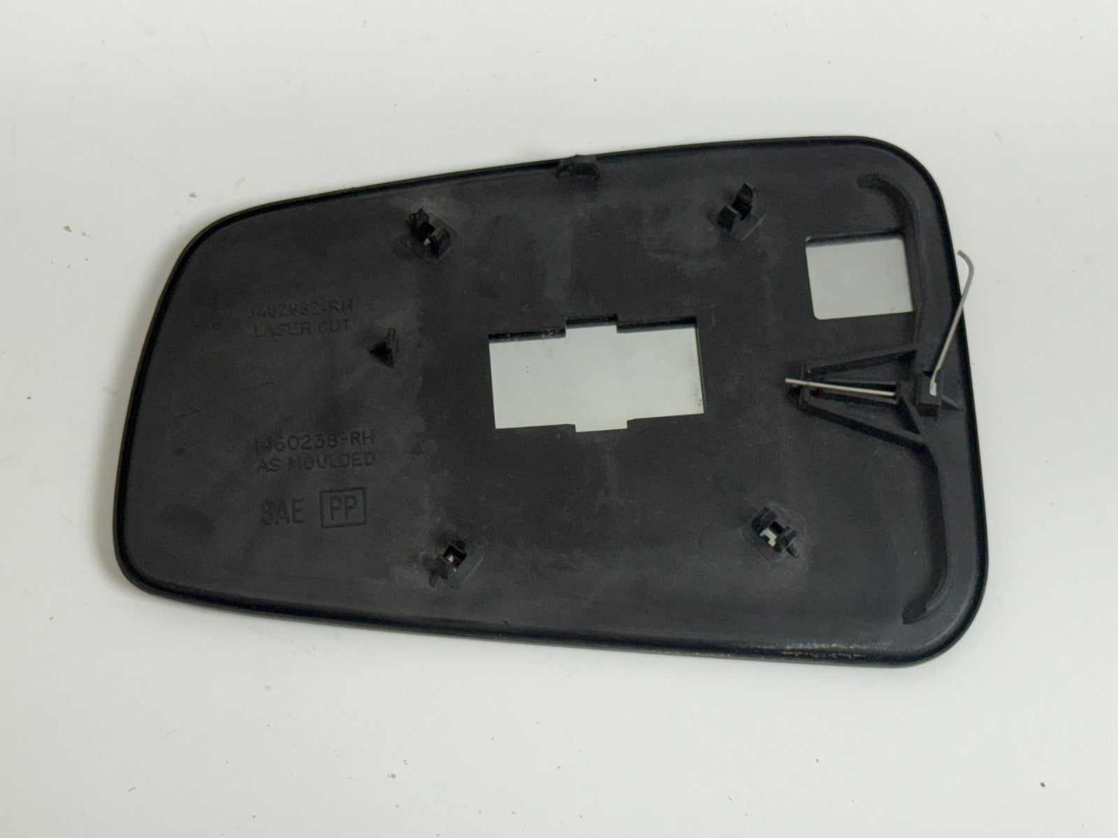 MITSUBISHI Diamante Right Door Passenger Side Non Heated Mirror Glass 97 - 04 RH