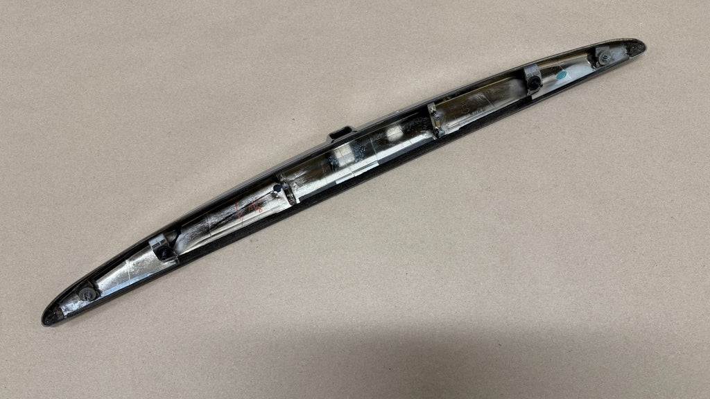 INFINITI G25 G35x G37x Sedan Trunk Chrome Spacer Spoiler 84810-jk660 For Camera