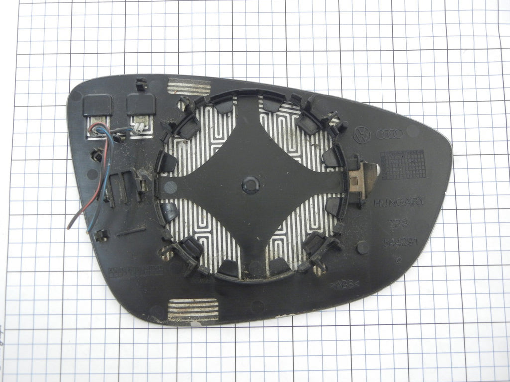 VOLKSWAGEN VW Passat CC Left Side Driver Door Mirror Glass Heated 11-16