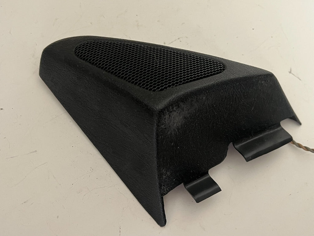 BUICK Lesabre 2004 Left Driver Door Mirror Mount Cover With Speaker Black