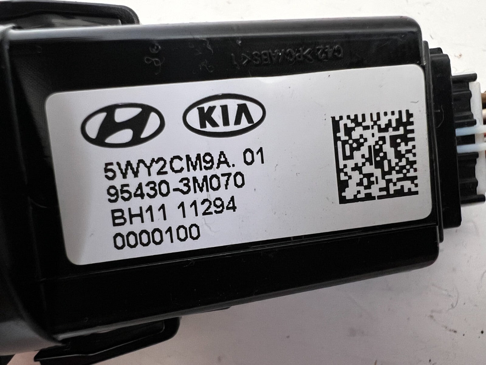 HYUNDAI Genesis 2014 Push Button Start Switch 95430-3m070