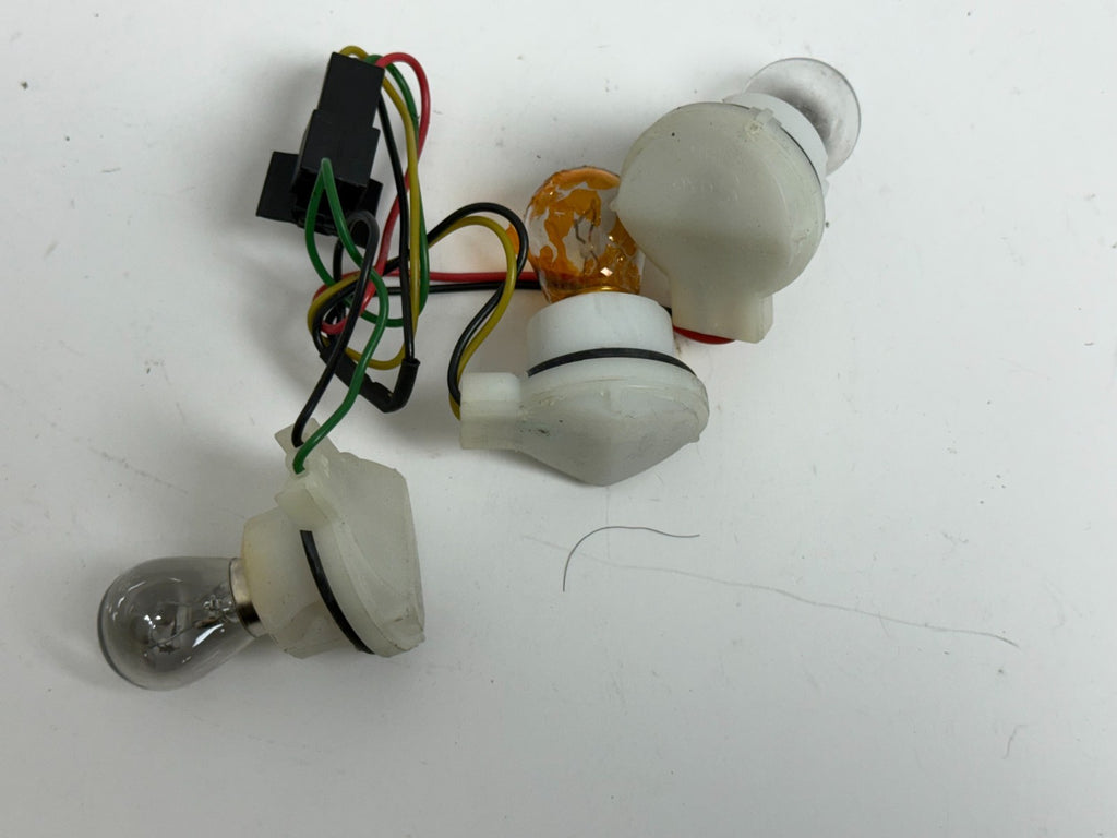 SAAB 9-3 93 Convertible Tail Light Bulbs With Harness Wire 2004-2011