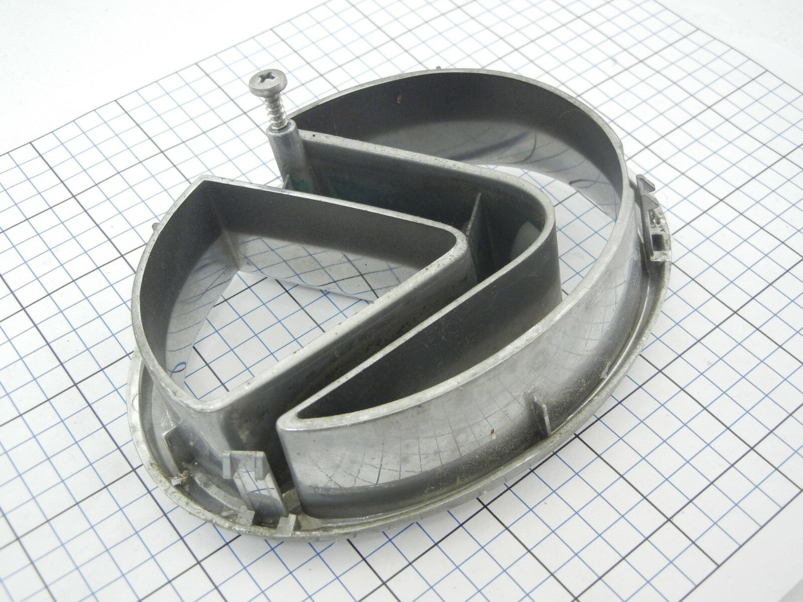 LEXUS Ls430 01 - 05 Front Grille Emblem LS 430