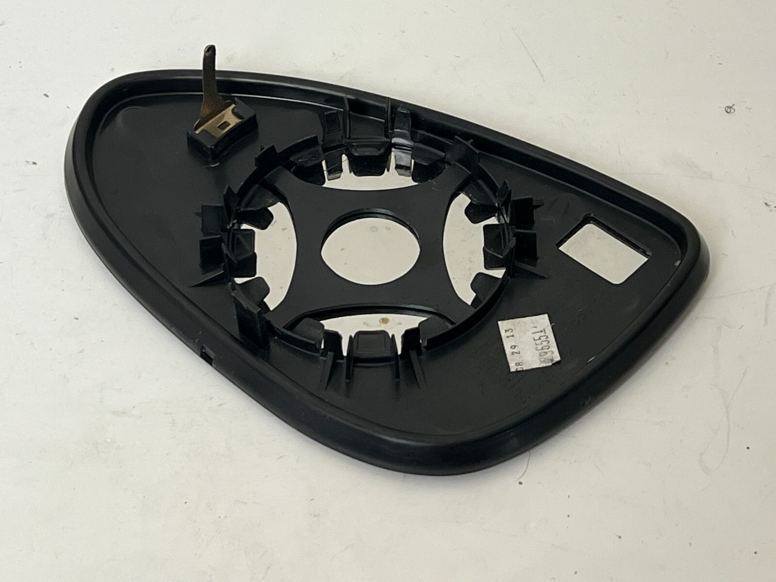 CHEVROLET Sonic Righ Side Mirror Glass Embedded Round Blind Spot Zone 18
