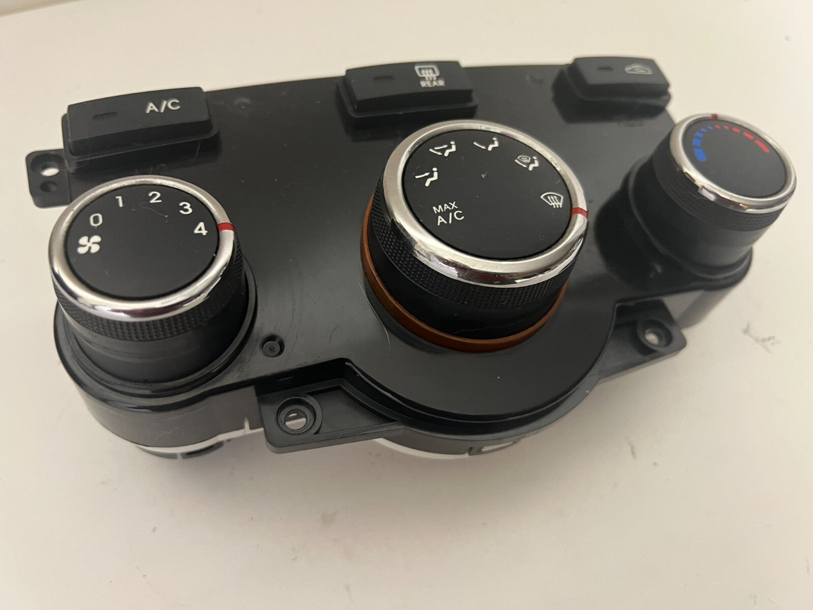 KIA Forte Heater A/c Climate Control 2010 - 2013 972501m380