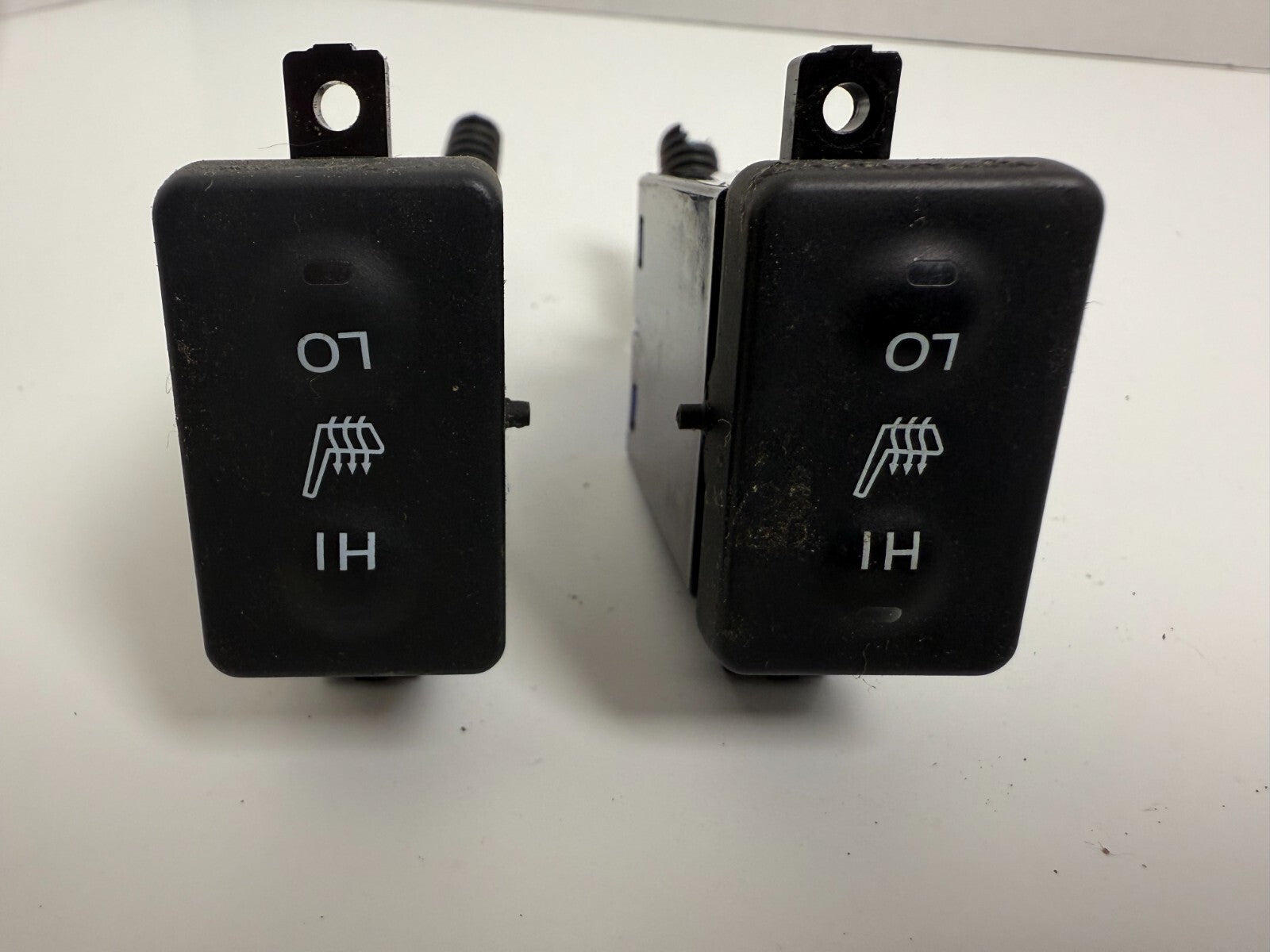 ACURA RDX 2007 - 2012 Seat Heater Control Switch Button M33026 Left Right Pair