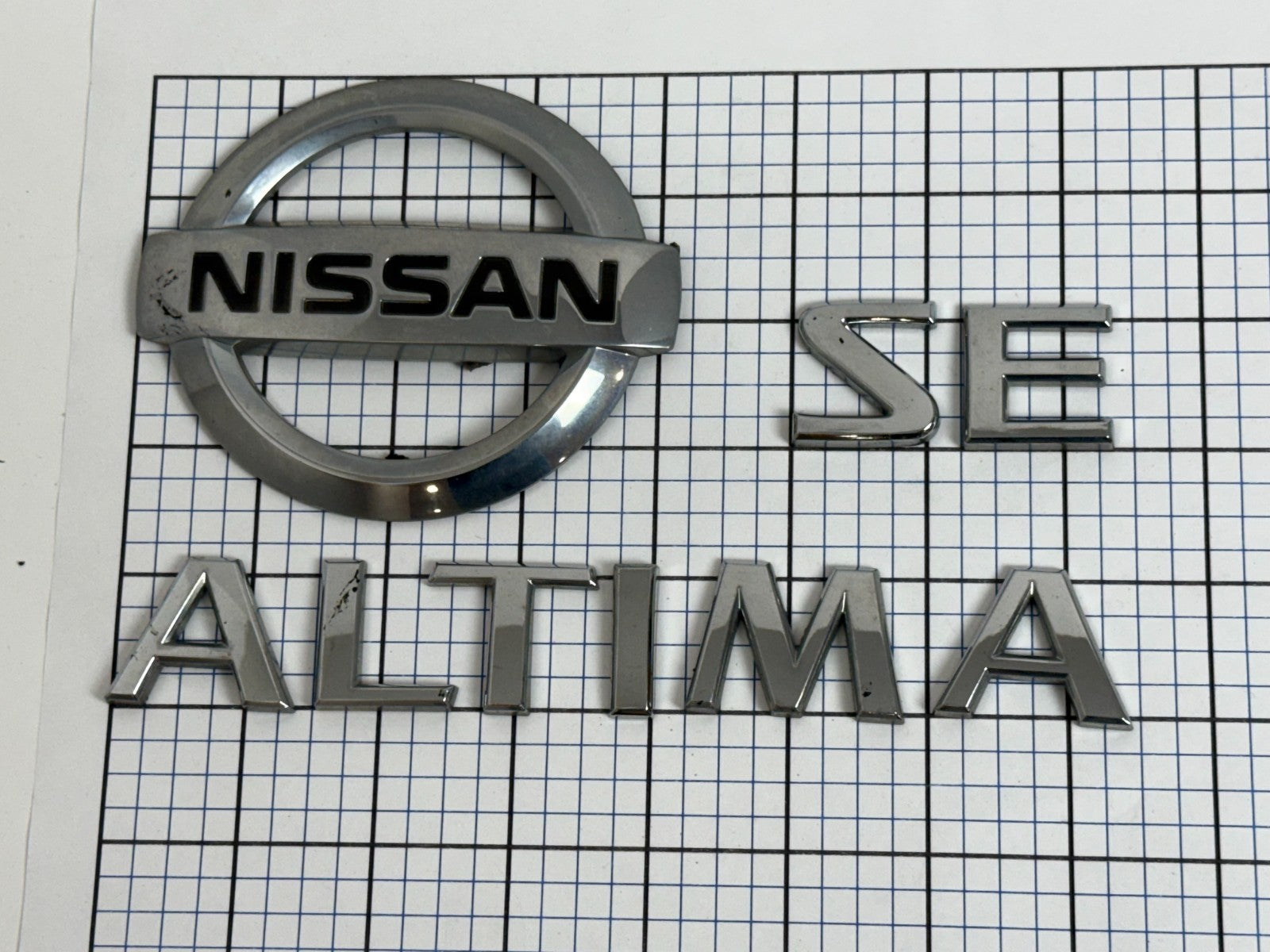 NISSAN Altima SE 2007 - 2012 Trunk Liftgate Emblem Full Set