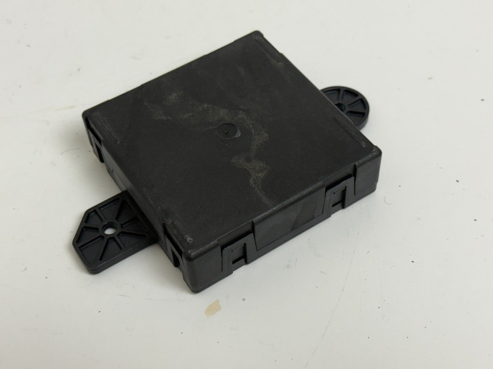 DODGE RAM Jeep Cherokee Driver Side Door Left LH Module P68055299ak 2011 - 2013