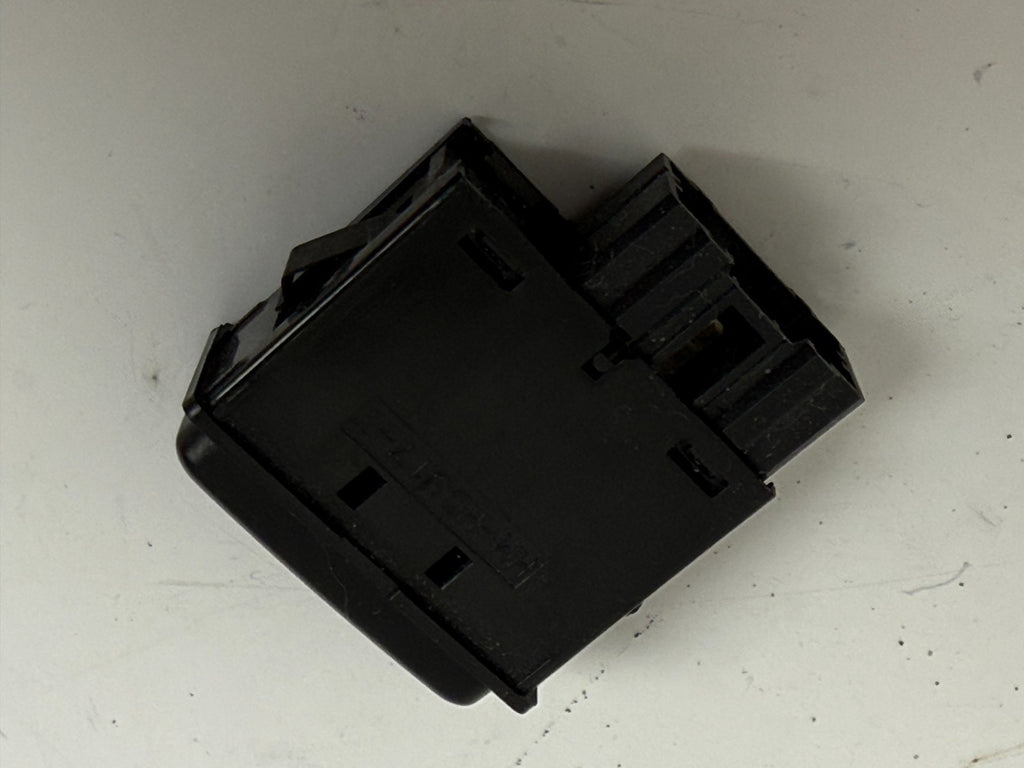 ACURA 3.0cl 2.2cl CL 1997 - 1999 Hazard Switch Button Flasher Lights