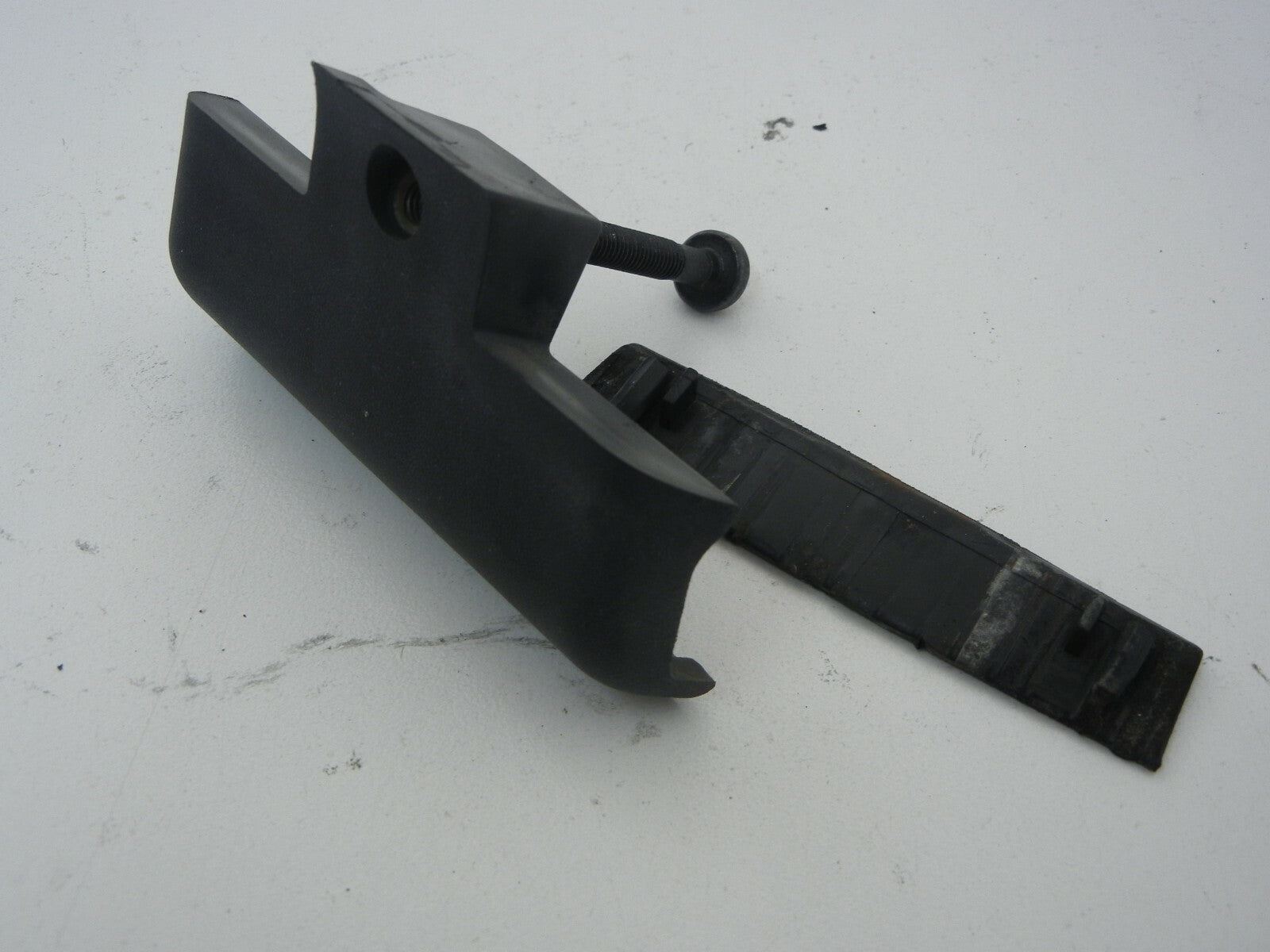 SUBARU Forester 03-08 Roof Rack Rails Cross Bar Mount Bracket Clamp Bolt Right