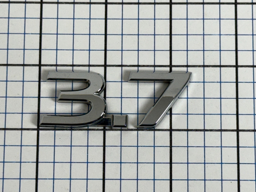 INFINITI G37 Ex37 Q50 Q60 Qx50 3.7 LEFT OR Right SIDE Fender Emblem LOGO