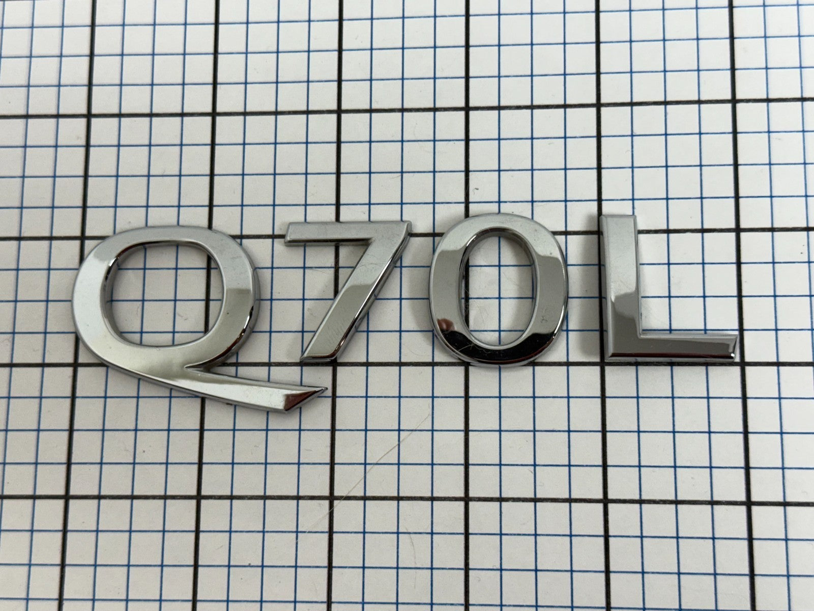 INFINITI Q70l Sedan 14 - 19 Trunk Emblem Letters Logo