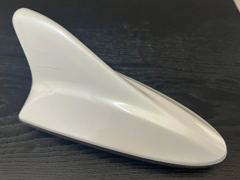 HYUNDAI Genesis 2009 - 2014 Shark FIN Antenna White Pearl 96555-3m500nat