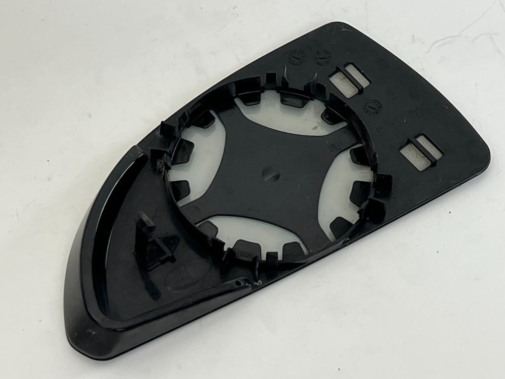 CHEVROLET Impala 06 - 12 Passenger Door Right Side Non Heated Mirror Glass RH GM