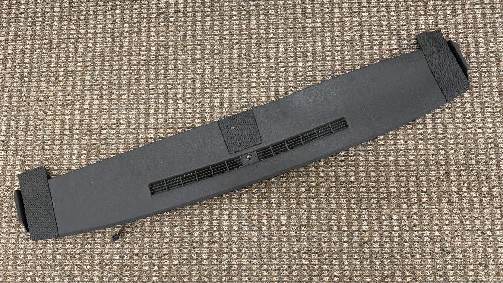 CADILLAC STS 2009 Upper Dash Windshield Defrost Vent Grille Cowl Black 25772896