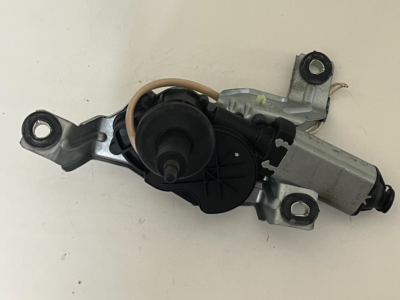 VOLVO Rear Window Wiper Motor 8638163 Xc90 2003-2014 W Rubber Window Seal