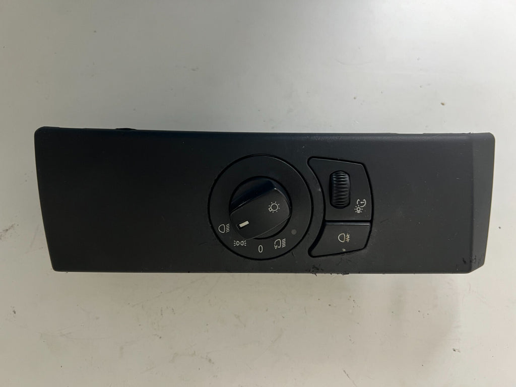 BMW E60 E61 M5 Headlight Headsup Switch 530i 525i 550i 545i 550i 530d 2004-2007